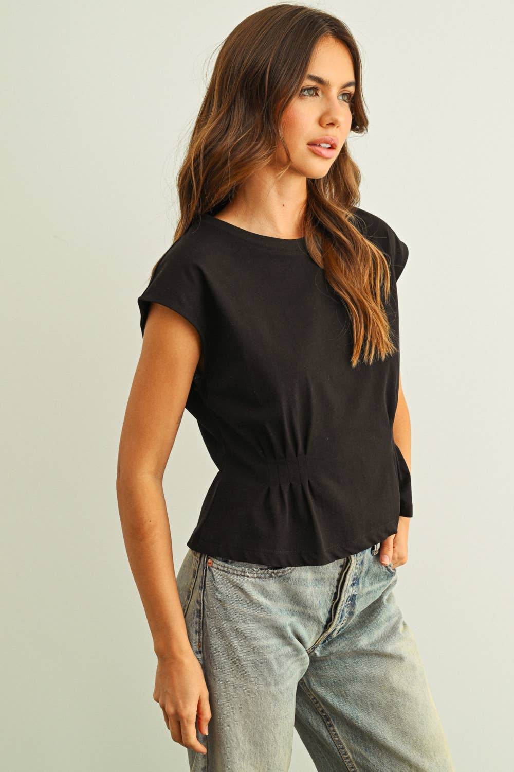 ROUND NECK WAIST DETAILED CAP SLEEVE TOP