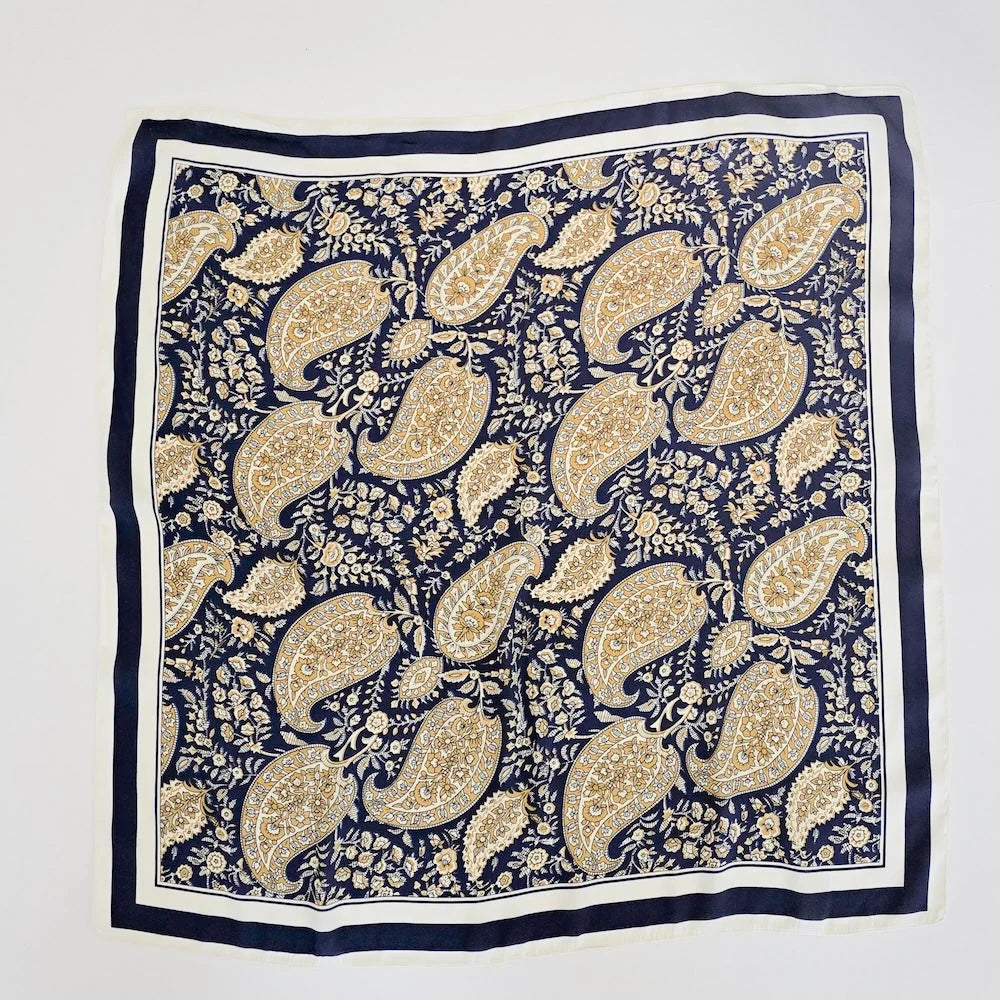 Alice Square Scarf