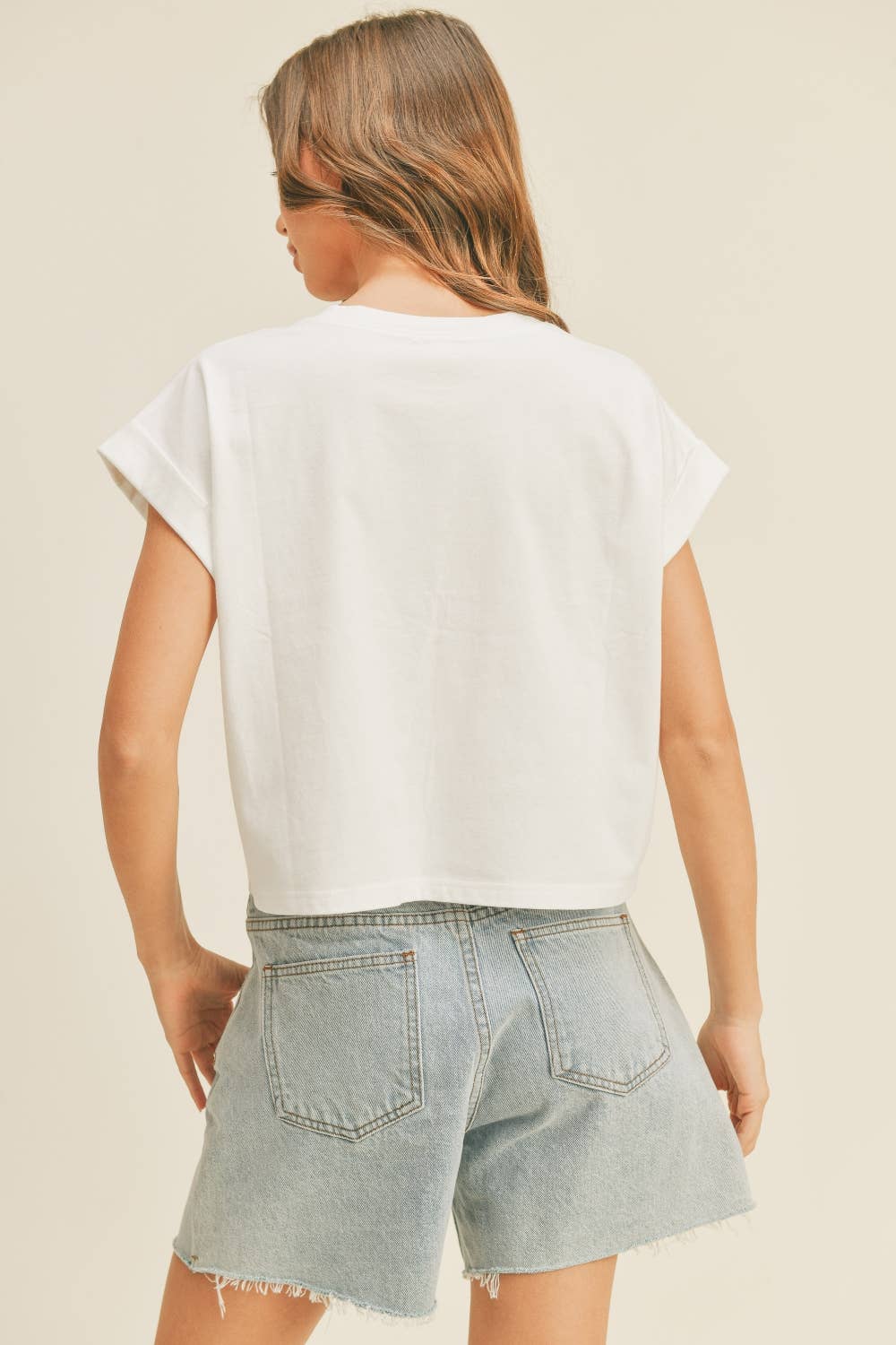 ROUND NECK CUFFED SLEEVE TOP